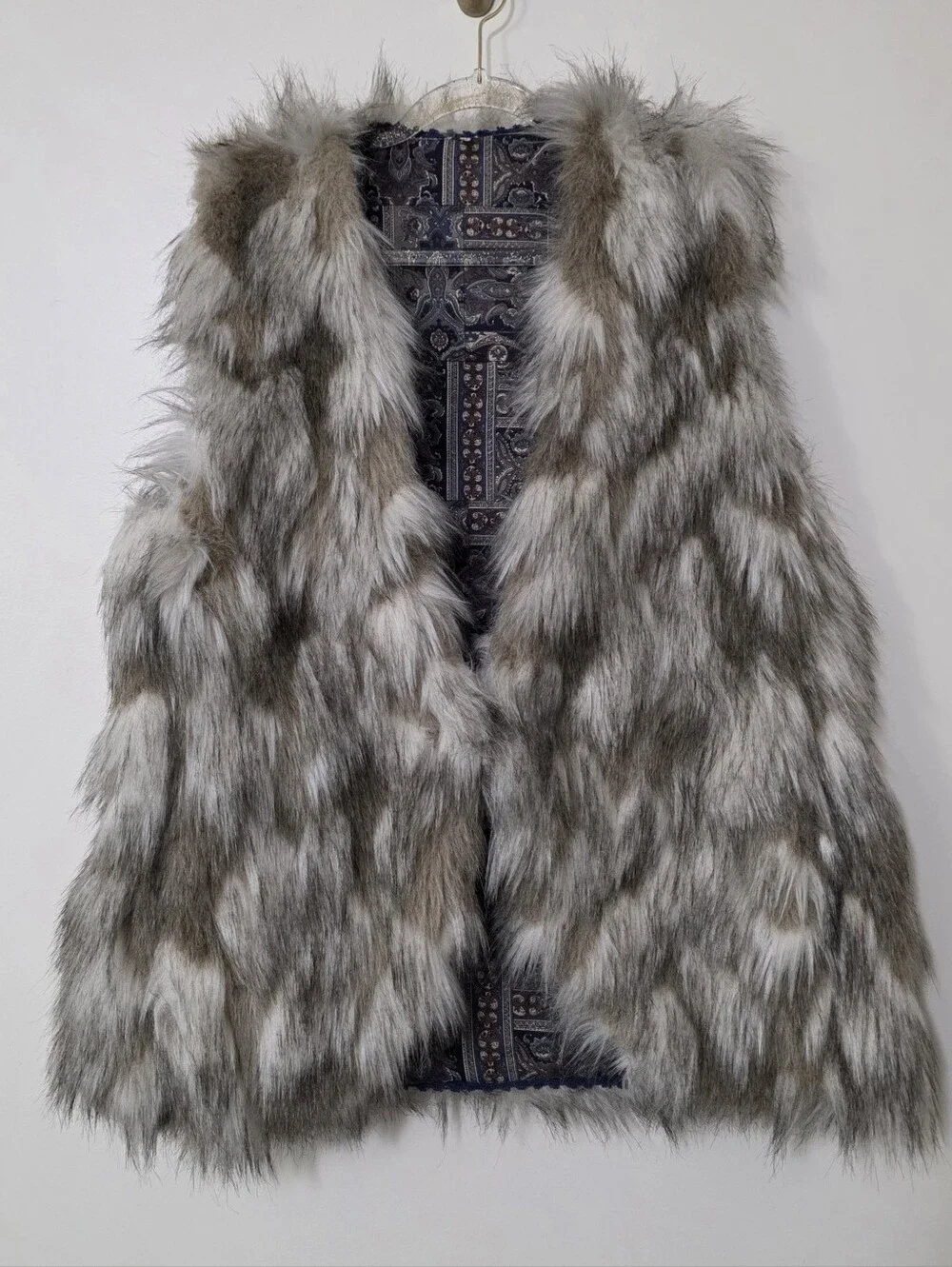 Free People Call Of The Wild Faux Fur Vest Boho Chic Wolfcore Paisley Medium